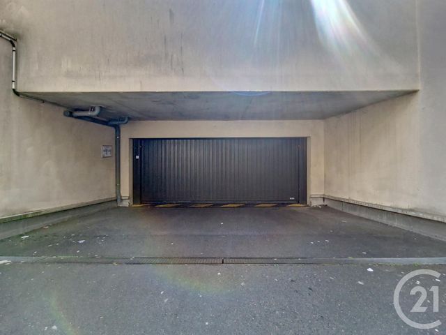 Parking &agrave; vendre - 26 m2 - Combs La Ville - 77 - ILE-DE-FRANCE