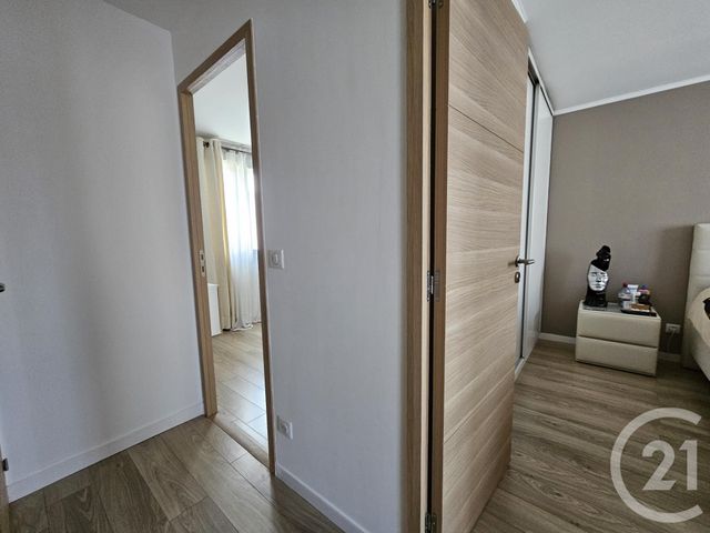 Maison &agrave; louer - 4 pi&egrave;ces - 74,61 m2 - Lesigny - 77 - ILE-DE-FRANCE