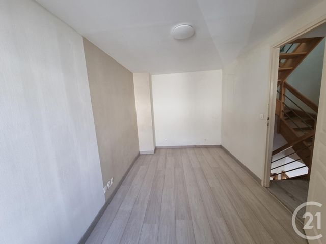 Maison à louer - 3 pièces - 63,31 m2 - Brie Comte Robert - 77 - ILE-DE-FRANCE