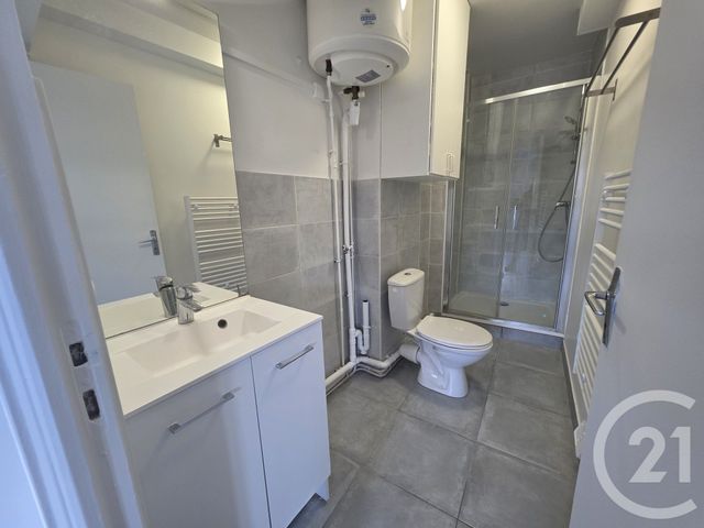 Appartement F2 &agrave; louer - 2 pi&egrave;ces - 39,58 m2 - Brie Comte Robert - 77 - ILE-DE-FRANCE