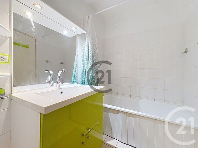 Appartement F3 &agrave; vendre - 3 pi&egrave;ces - 62,66 m2 - Brie Comte Robert - 77 - ILE-DE-FRANCE