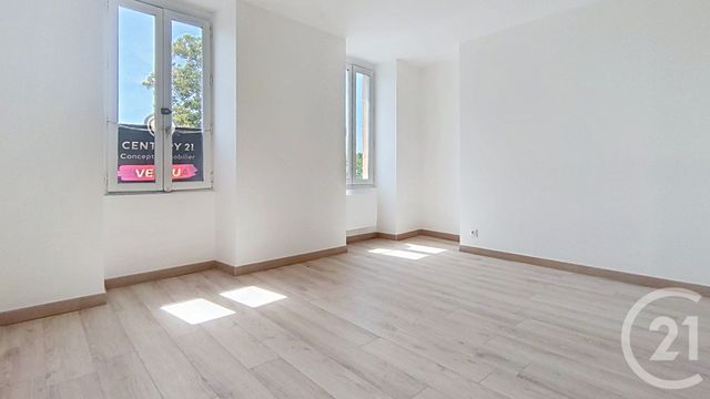 Appartement F3 &agrave; vendre - 3 pi&egrave;ces - 61,49 m2 - Brie Comte Robert - 77 - ILE-DE-FRANCE