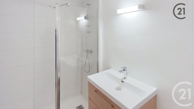Appartement F3 &agrave; vendre - 3 pi&egrave;ces - 61,49 m2 - Brie Comte Robert - 77 - ILE-DE-FRANCE