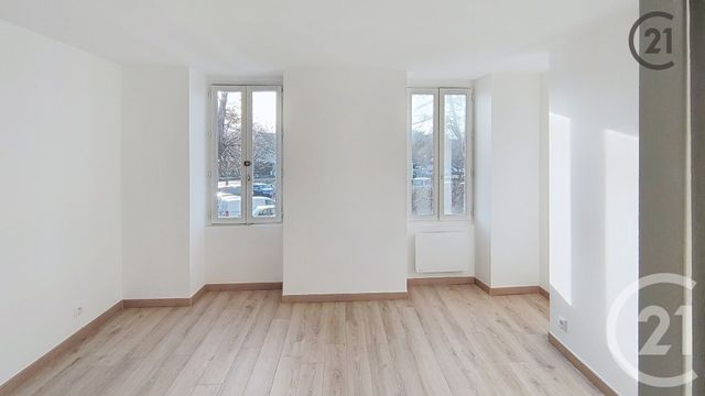 Appartement F3 &agrave; vendre - 3 pi&egrave;ces - 61,49 m2 - Brie Comte Robert - 77 - ILE-DE-FRANCE