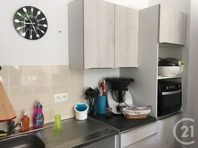 Appartement F2 &agrave; louer - 2 pi&egrave;ces - 43,27 m2 - Brie Comte Robert - 77 - ILE-DE-FRANCE