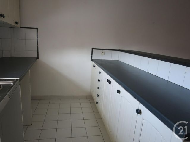 Appartement F1 &agrave; louer - 1 pi&egrave;ce - 32,43 m2 - Guignes - 77 - ILE-DE-FRANCE