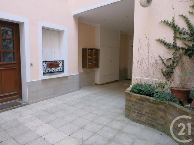 Appartement F1 &agrave; louer - 1 pi&egrave;ce - 32,43 m2 - Guignes - 77 - ILE-DE-FRANCE