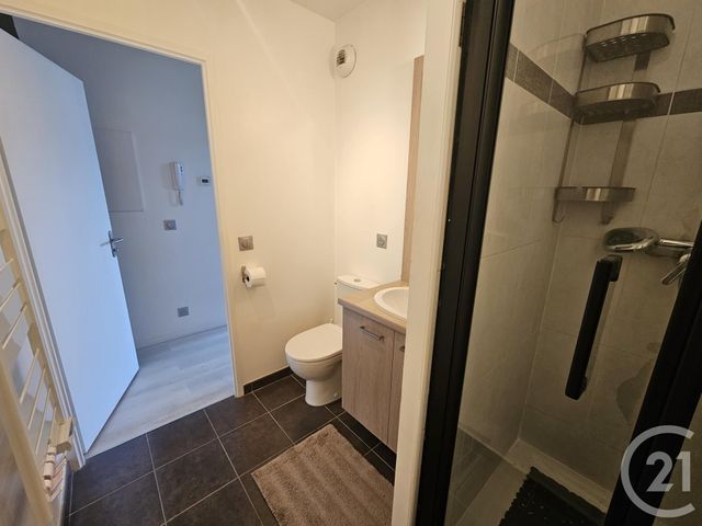 Appartement F1 bis &agrave; louer - 2 pi&egrave;ces - 29,44 m2 - Brie Comte Robert - 77 - ILE-DE-FRANCE