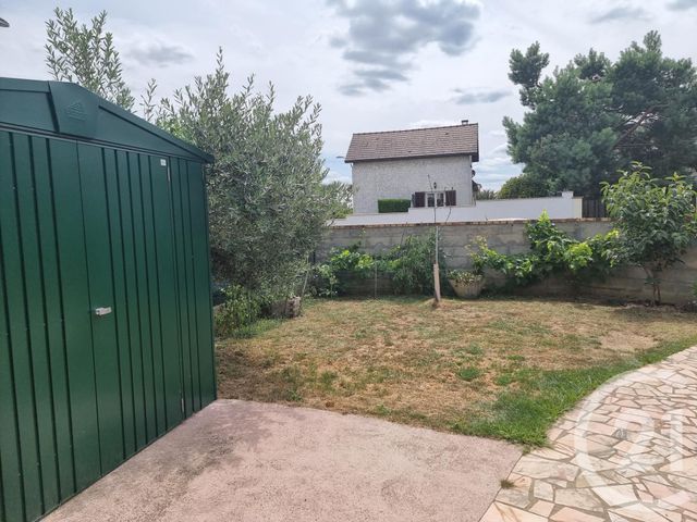 Maison &agrave; louer - 5 pi&egrave;ces - 93,05 m2 - Brie Comte Robert - 77 - ILE-DE-FRANCE