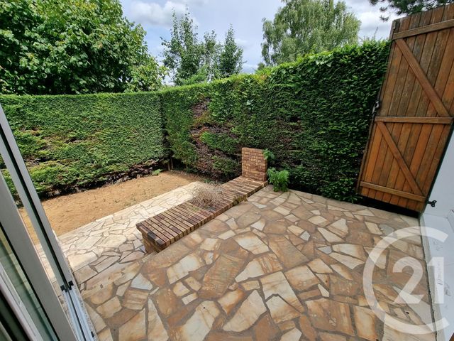 Maison &agrave; louer - 5 pi&egrave;ces - 93,05 m2 - Brie Comte Robert - 77 - ILE-DE-FRANCE