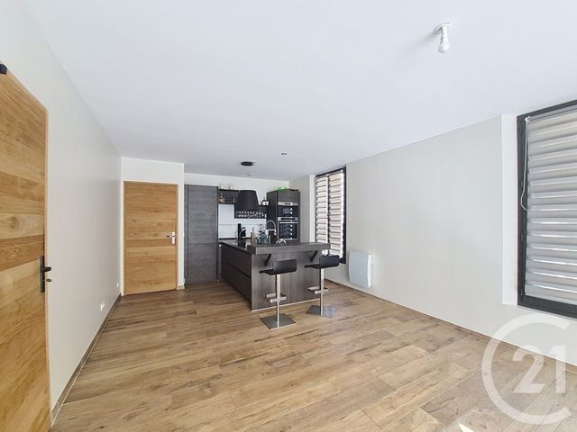 Appartement Souplex &agrave; vendre - 4 pi&egrave;ces - 101,31 m2 - Brie Comte Robert - 77 - ILE-DE-FRANCE