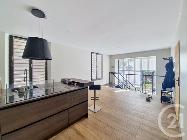 Appartement Souplex &agrave; vendre - 4 pi&egrave;ces - 101,31 m2 - Brie Comte Robert - 77 - ILE-DE-FRANCE