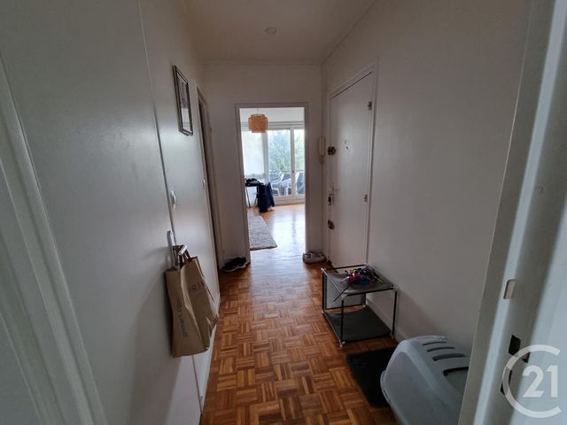 Appartement F2 &agrave; louer - 2 pi&egrave;ces - 53 m2 - Villecresnes - 94 - ILE-DE-FRANCE