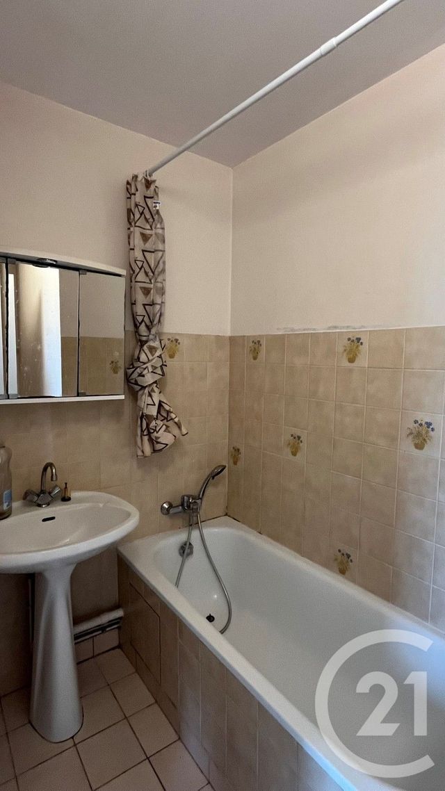 Appartement F1 &agrave; vendre - 1 pi&egrave;ce - 30,80 m2 - Brie Comte Robert - 77 - ILE-DE-FRANCE