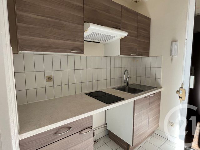 Appartement F1 &agrave; vendre - 1 pi&egrave;ce - 30 m2 - Brie Comte Robert - 77 - ILE-DE-FRANCE