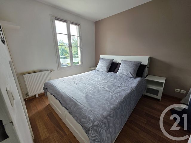 Appartement F2 &agrave; louer - 2 pi&egrave;ces - 50,50 m2 - Brie Comte Robert - 77 - ILE-DE-FRANCE