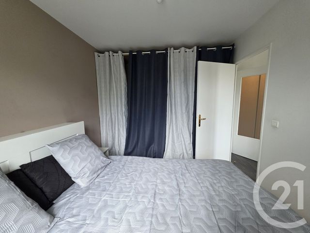 Appartement F2 &agrave; louer - 2 pi&egrave;ces - 50,50 m2 - Brie Comte Robert - 77 - ILE-DE-FRANCE