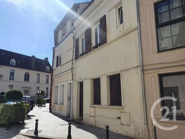 Appartement F1 &agrave; louer - 1 pi&egrave;ce - 23,40 m2 - Brie Comte Robert - 77 - ILE-DE-FRANCE