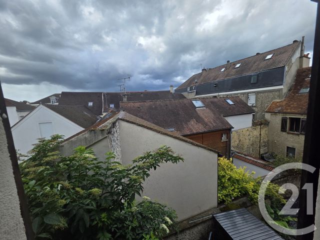 Appartement Studio &agrave; louer - 1 pi&egrave;ce - 27,35 m2 - Brie Comte Robert - 77 - ILE-DE-FRANCE