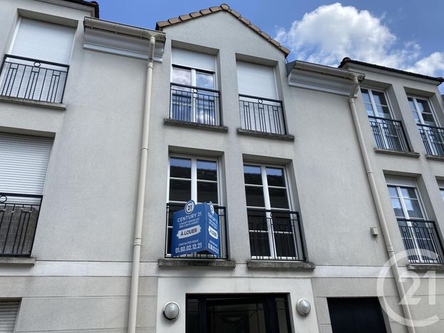Appartement F1 &agrave; louer - 1 pi&egrave;ce - 26,70 m2 - Brie Comte Robert - 77 - ILE-DE-FRANCE