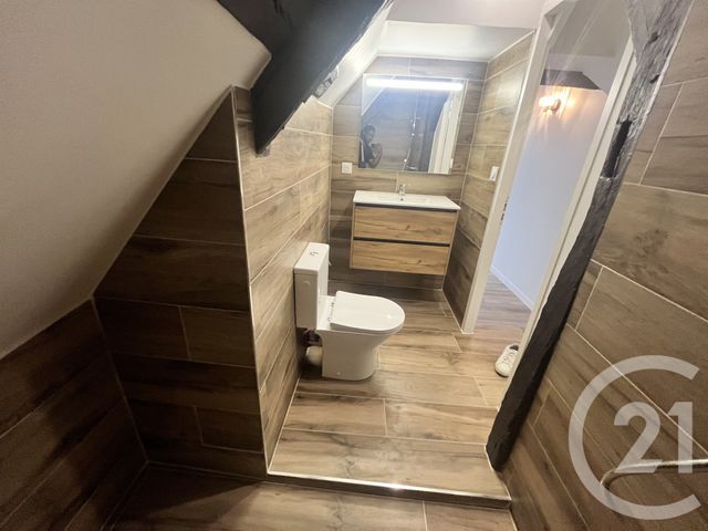Appartement T1 &agrave; louer - 1 pi&egrave;ce - 35,84 m2 - Brie Comte Robert - 77 - ILE-DE-FRANCE