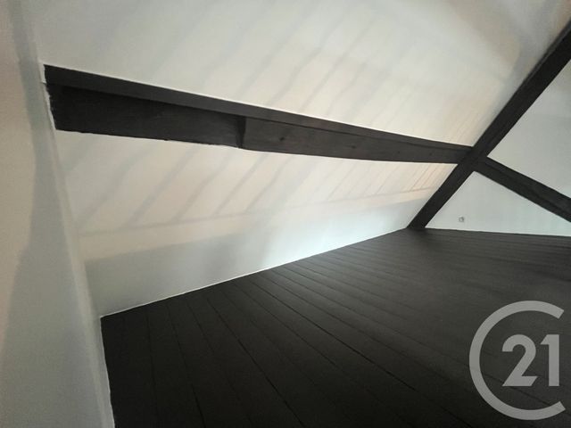 Appartement T1 &agrave; louer - 1 pi&egrave;ce - 35,84 m2 - Brie Comte Robert - 77 - ILE-DE-FRANCE