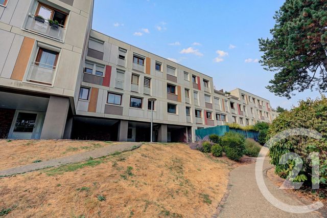 Appartement Studio &agrave; vendre - 1 pi&egrave;ce - 29 m2 - Boussy St Antoine - 91 - ILE-DE-FRANCE