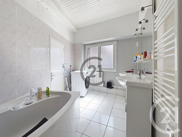 Appartement &agrave; vendre - 2 pi&egrave;ces - 51,34 m2 - Brie Comte Robert - 77 - ILE-DE-FRANCE