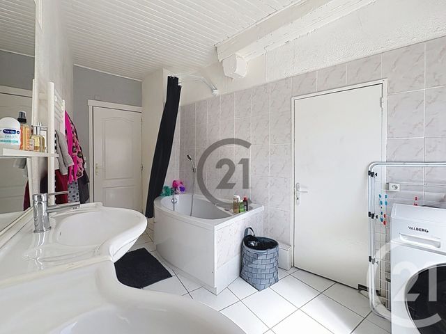 Appartement &agrave; vendre - 2 pi&egrave;ces - 51,34 m2 - Brie Comte Robert - 77 - ILE-DE-FRANCE