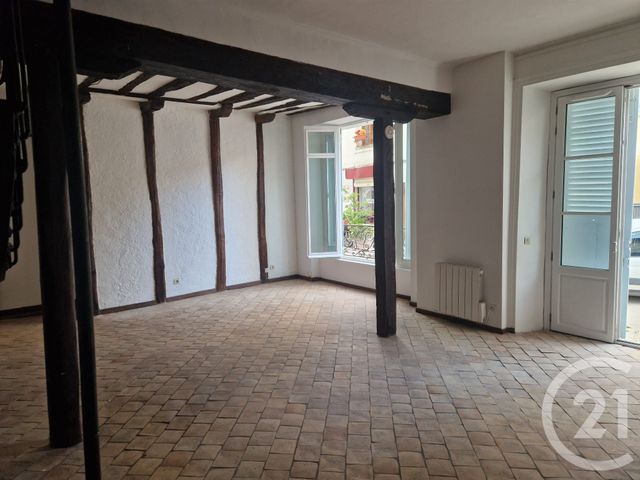 Maison &agrave; louer - 3 pi&egrave;ces - 74,85 m2 - Brie Comte Robert - 77 - ILE-DE-FRANCE