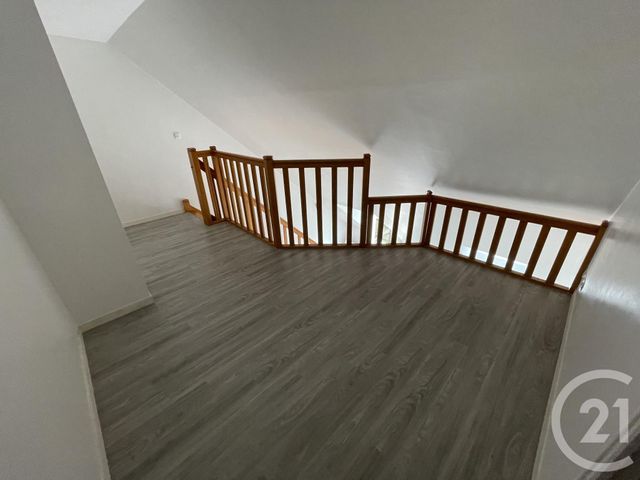 Appartement F2 &agrave; louer - 2 pi&egrave;ces - 51,89 m2 - Brie Comte Robert - 77 - ILE-DE-FRANCE