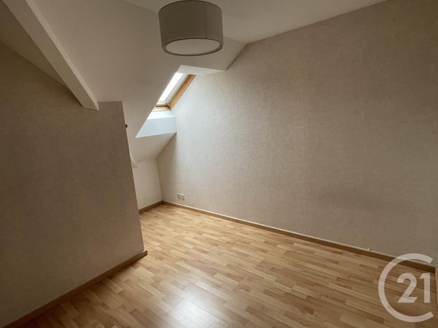 Appartement F2 &agrave; louer - 2 pi&egrave;ces - 51,89 m2 - Brie Comte Robert - 77 - ILE-DE-FRANCE