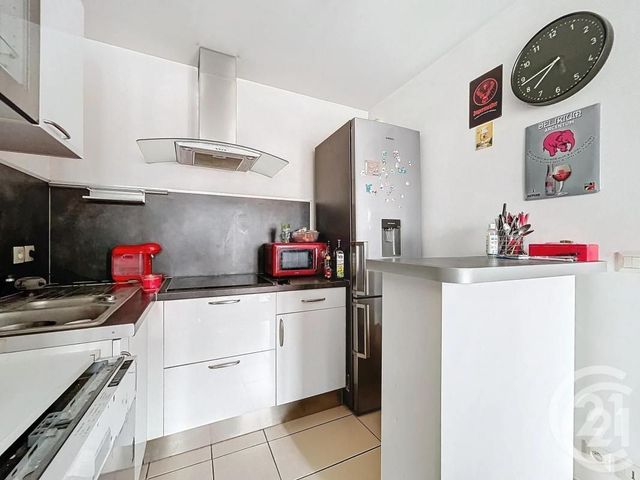 Appartement F2 &agrave; louer - 2 pi&egrave;ces - 39,49 m2 - Brie Comte Robert - 77 - ILE-DE-FRANCE