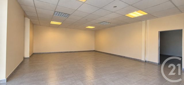 Appartement Autre &agrave; louer - 2 pi&egrave;ces - 37 m2 - Solers - 77 - ILE-DE-FRANCE