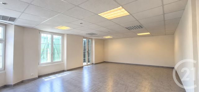 Appartement Autre &agrave; louer - 2 pi&egrave;ces - 37 m2 - Solers - 77 - ILE-DE-FRANCE