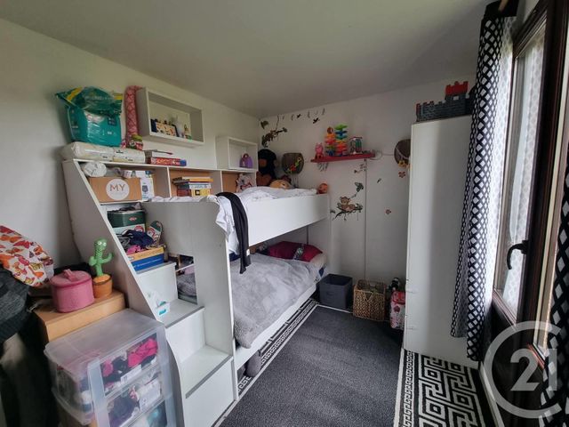 Appartement F3 &agrave; louer - 3 pi&egrave;ces - 62,95 m2 - Brie Comte Robert - 77 - ILE-DE-FRANCE