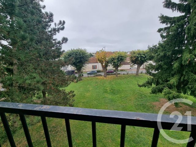 Appartement F3 &agrave; louer - 3 pi&egrave;ces - 62,95 m2 - Brie Comte Robert - 77 - ILE-DE-FRANCE