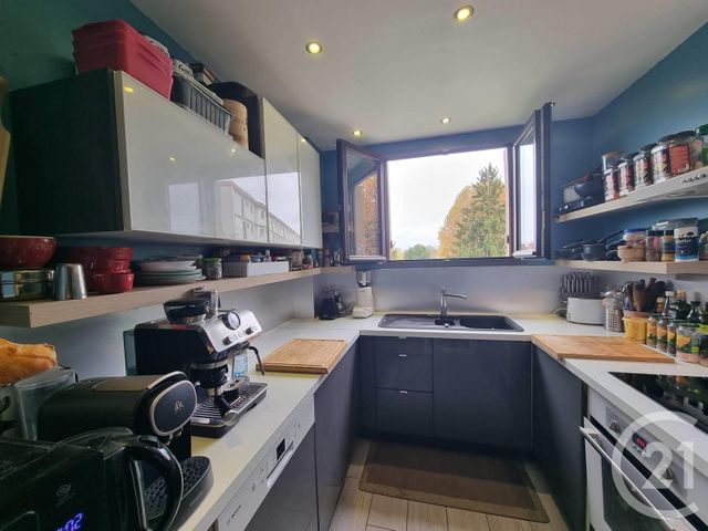 Appartement F3 &agrave; louer - 3 pi&egrave;ces - 62,95 m2 - Brie Comte Robert - 77 - ILE-DE-FRANCE