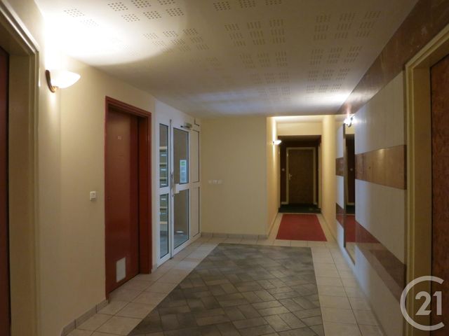 Appartement F2 &agrave; louer - 2 pi&egrave;ces - 47,22 m2 - Brie Comte Robert - 77 - ILE-DE-FRANCE