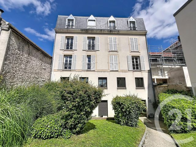 Appartement F1 &agrave; louer - 1 pi&egrave;ce - 30,80 m2 - Brie Comte Robert - 77 - ILE-DE-FRANCE