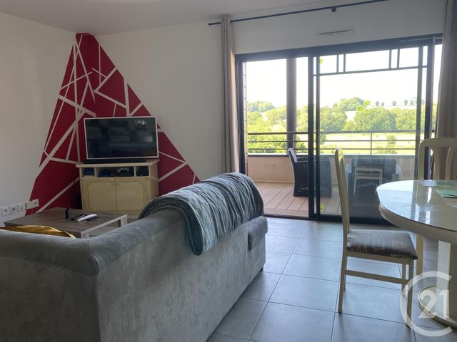 Appartement F2 &agrave; louer - 2 pi&egrave;ces - 51,42 m2 - Santeny - 94 - ILE-DE-FRANCE