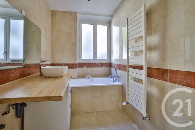 Appartement F4 à vendre - 4 pièces - 75,49 m2 - Montrouge - 92 - ILE-DE-FRANCE