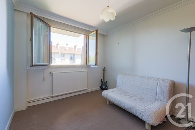 Appartement F3 à vendre - 3 pièces - 65,43 m2 - Montrouge - 92 - ILE-DE-FRANCE