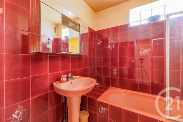 Appartement F3 à vendre - 3 pièces - 65,43 m2 - Montrouge - 92 - ILE-DE-FRANCE