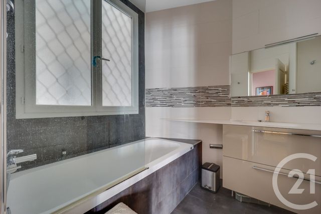 Appartement F5 à vendre - 5 pièces - 96,43 m2 - Montrouge - 92 - ILE-DE-FRANCE