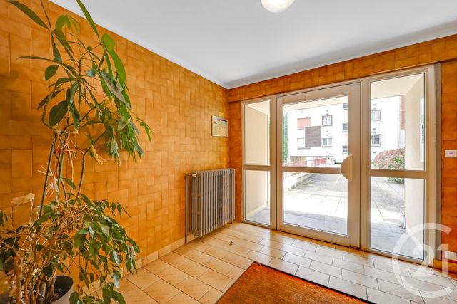 Appartement F3 à vendre - 3 pièces - 58 m2 - Montrouge - 92 - ILE-DE-FRANCE