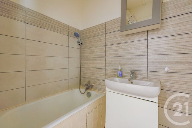 Appartement F3 à vendre - 3 pièces - 53,03 m2 - Montrouge - 92 - ILE-DE-FRANCE