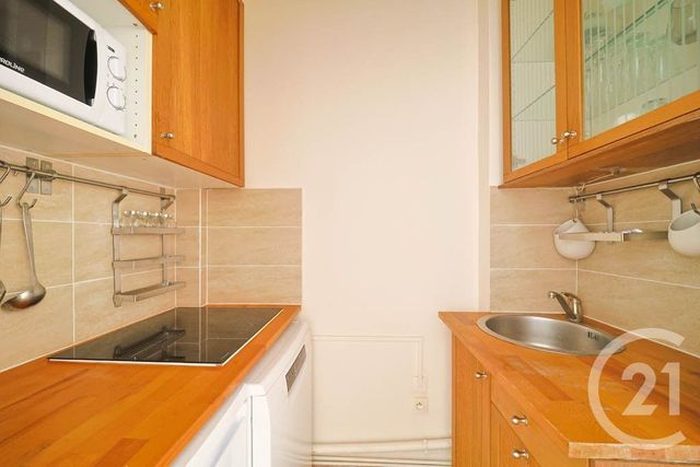 Appartement F3 &agrave; louer - 3 pi&egrave;ces - 47,61 m2 - Malakoff - 92 - ILE-DE-FRANCE