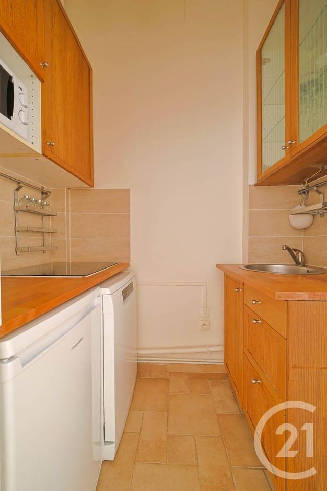 Appartement F3 &agrave; louer - 3 pi&egrave;ces - 47,61 m2 - Malakoff - 92 - ILE-DE-FRANCE