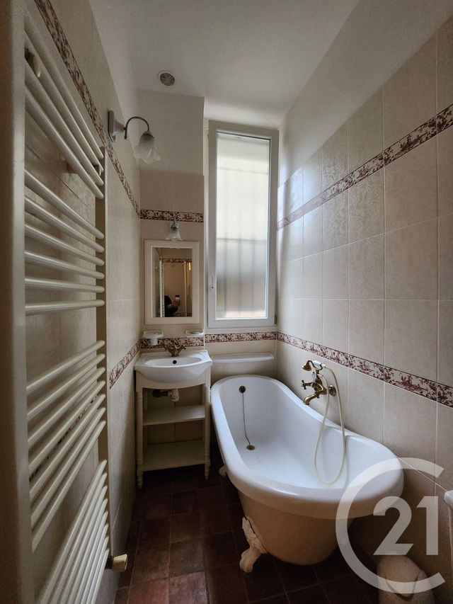 Appartement F3 &agrave; louer - 3 pi&egrave;ces - 47,61 m2 - Malakoff - 92 - ILE-DE-FRANCE